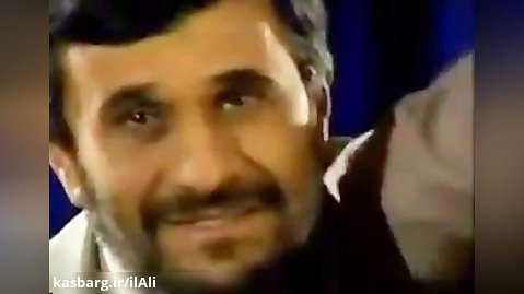 پشت صحنه آماده شدن محمود احمدی نژاد در تلویزیون