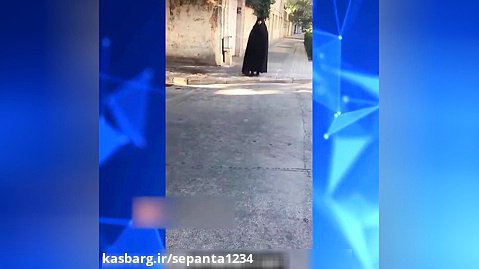درگیری شدید یک خانم محجبه با یک دختر بد حجاب