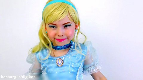 بازی آلیس با عروسک پرنسس