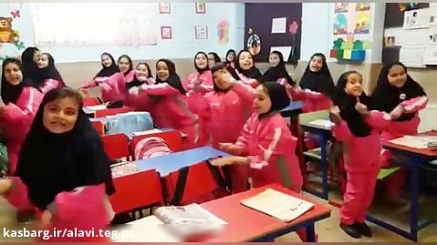 تدریس زبان انگلیسی (صدای sh) پایه سوم در دبستان دخترانه علوی تهران نو