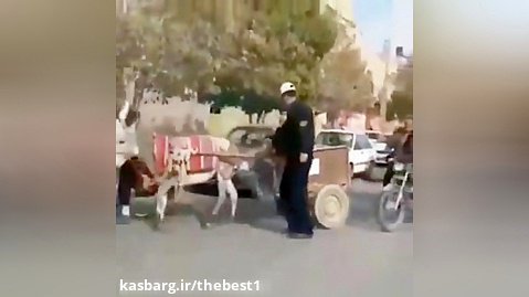 الاغ سواری در اعتراض به افزایش قیمت بنزین در اصفهان