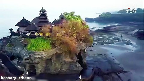 معبد تانالات در بالی، بهشت نفرین شده!