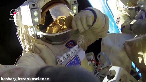 فضانوردان سایوز از چه لباسی در سفر فضایی استفاده می کنند؟
