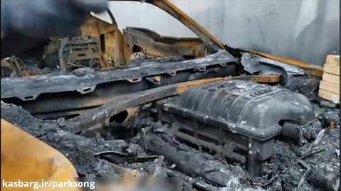 ترمیم و بازسازی ماشین در آتش سوخته