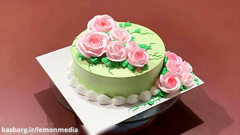 10 تا ایده جذاب و جدید برای تزیین کیک تولد