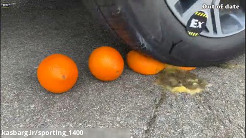 ردشدن از روی اجسام ترد و نرم - چالش له کردن پرتقال - چالش سرگرمی